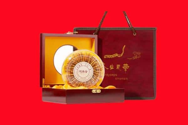 收购资讯:泰安市回收冬虫夏草是按克吗